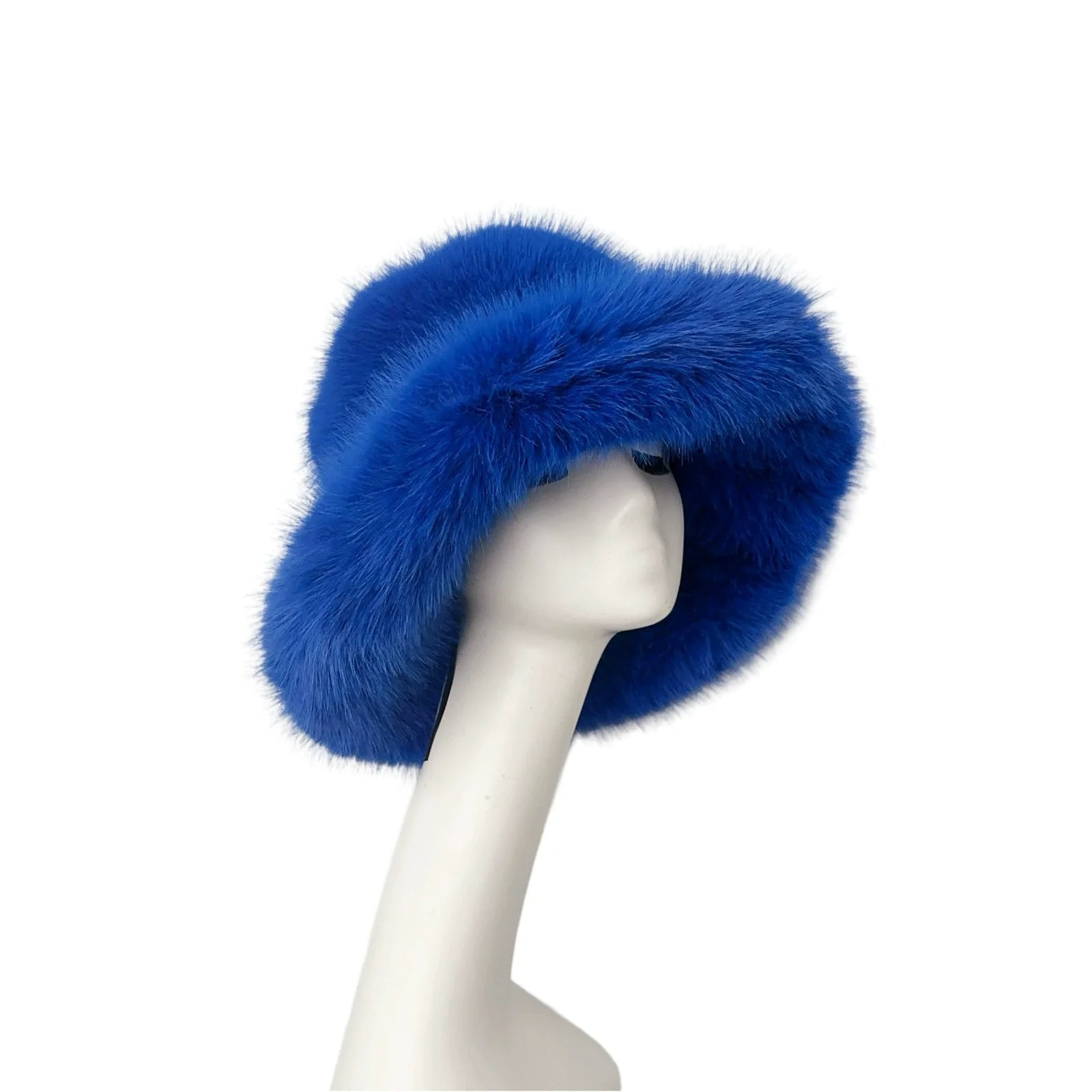 Fur Bucket Hat with two-piece set bag option