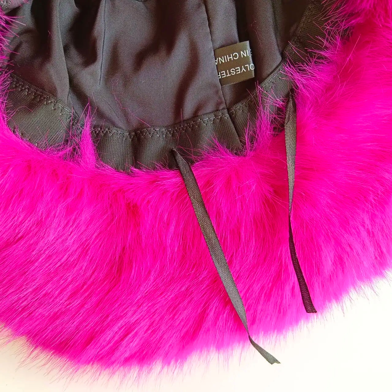 Fur Bucket Hat with two-piece set bag option