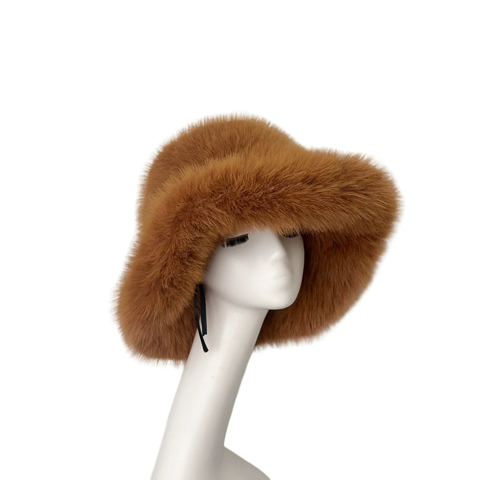 Fur Bucket Hat with two-piece set bag option