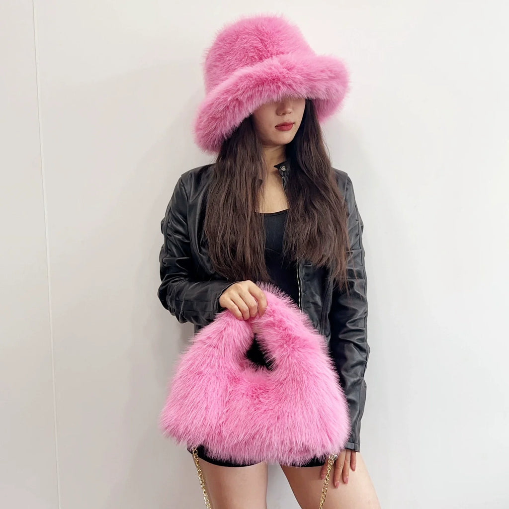 Fur Bucket Hat with two-piece set bag option