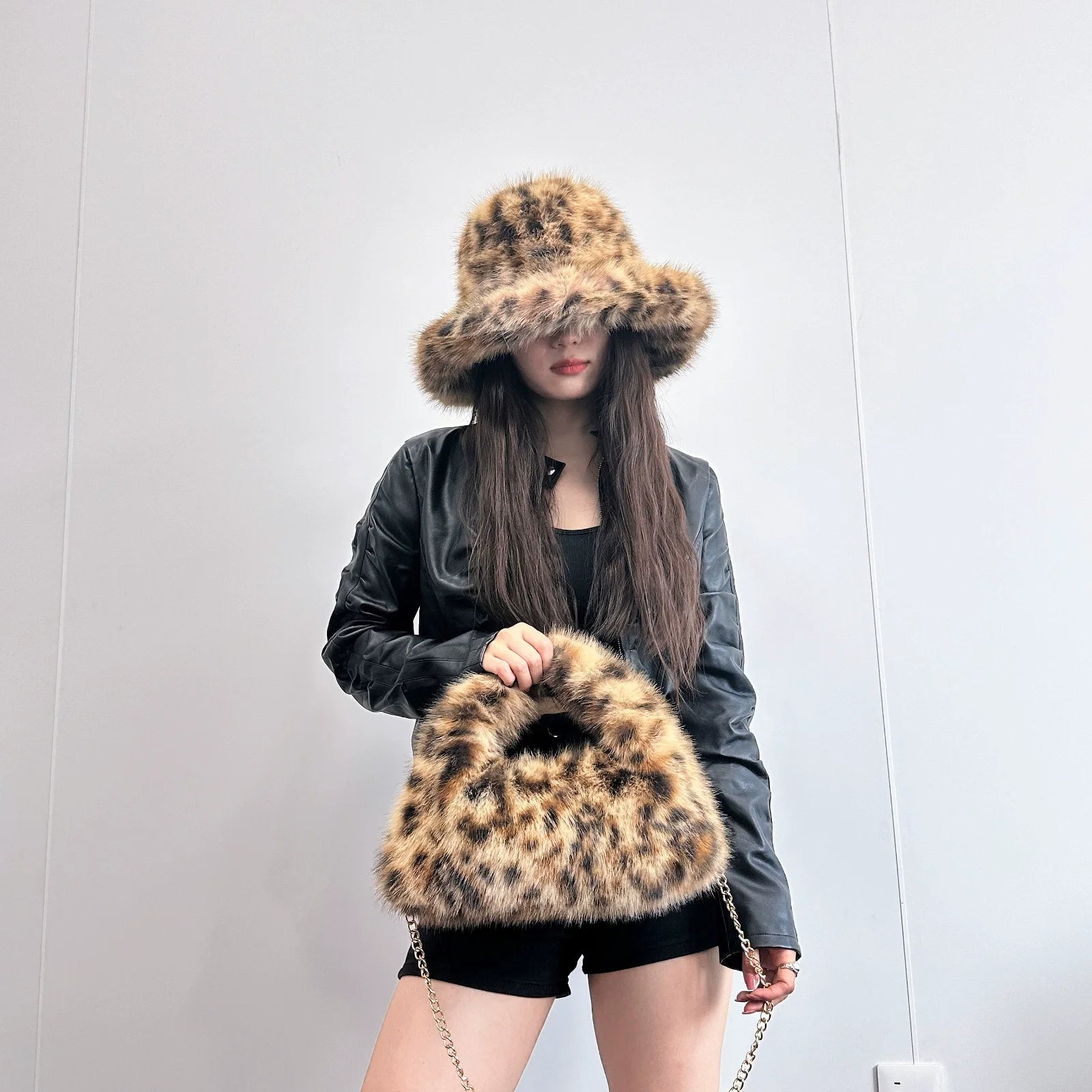 Fur Bucket Hat with two-piece set bag option